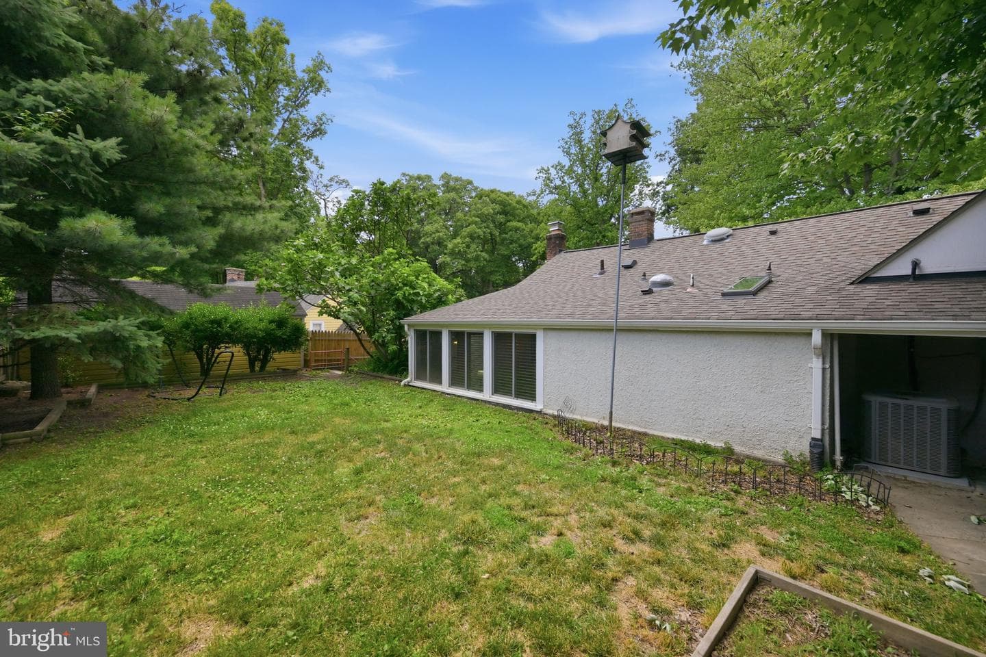 8703 Reading Road photo 25