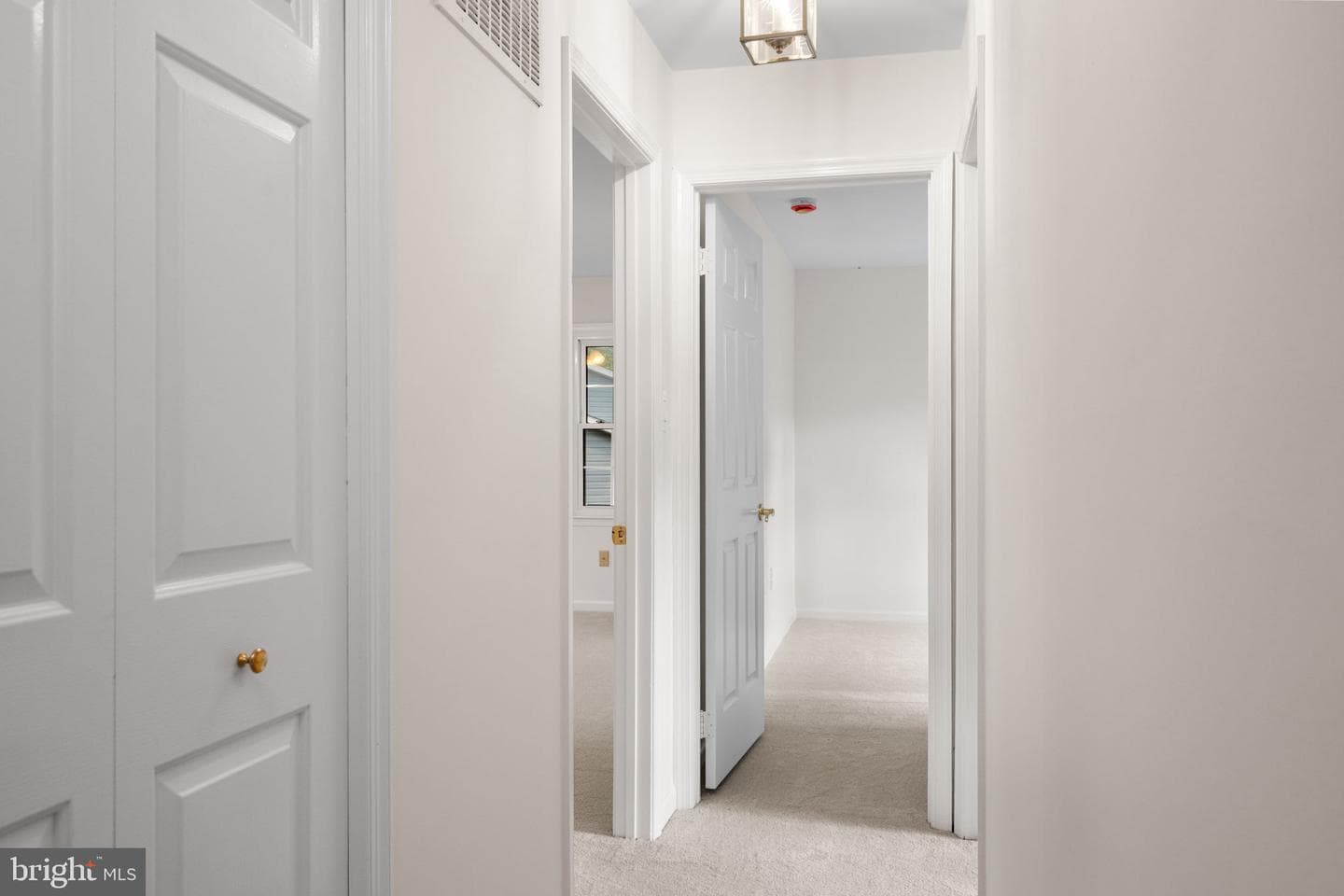5 Longworth Court photo 35