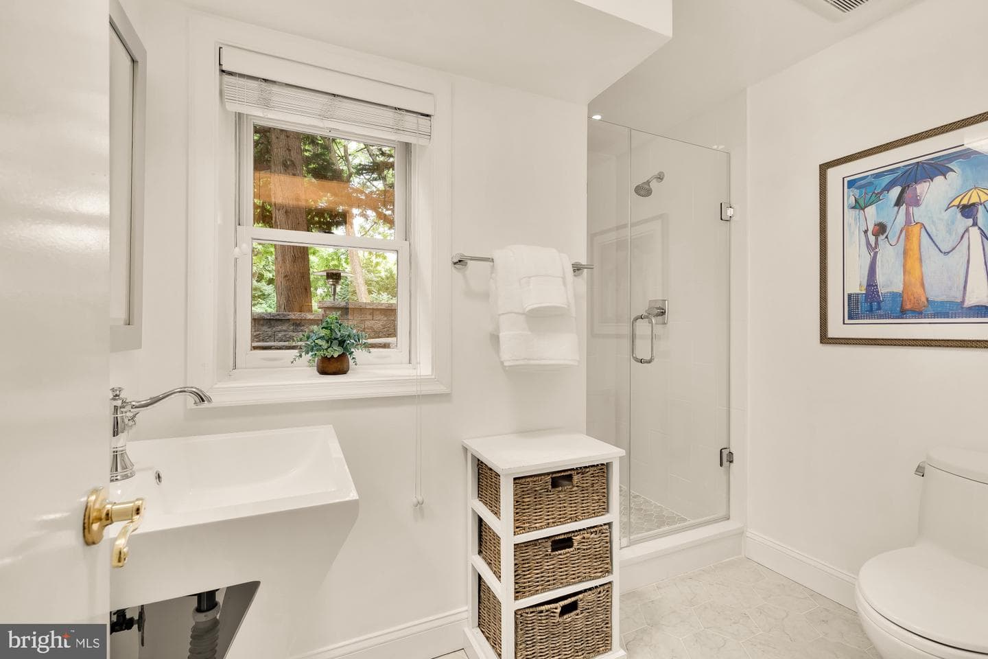 10914 Montrose Avenue photo 37