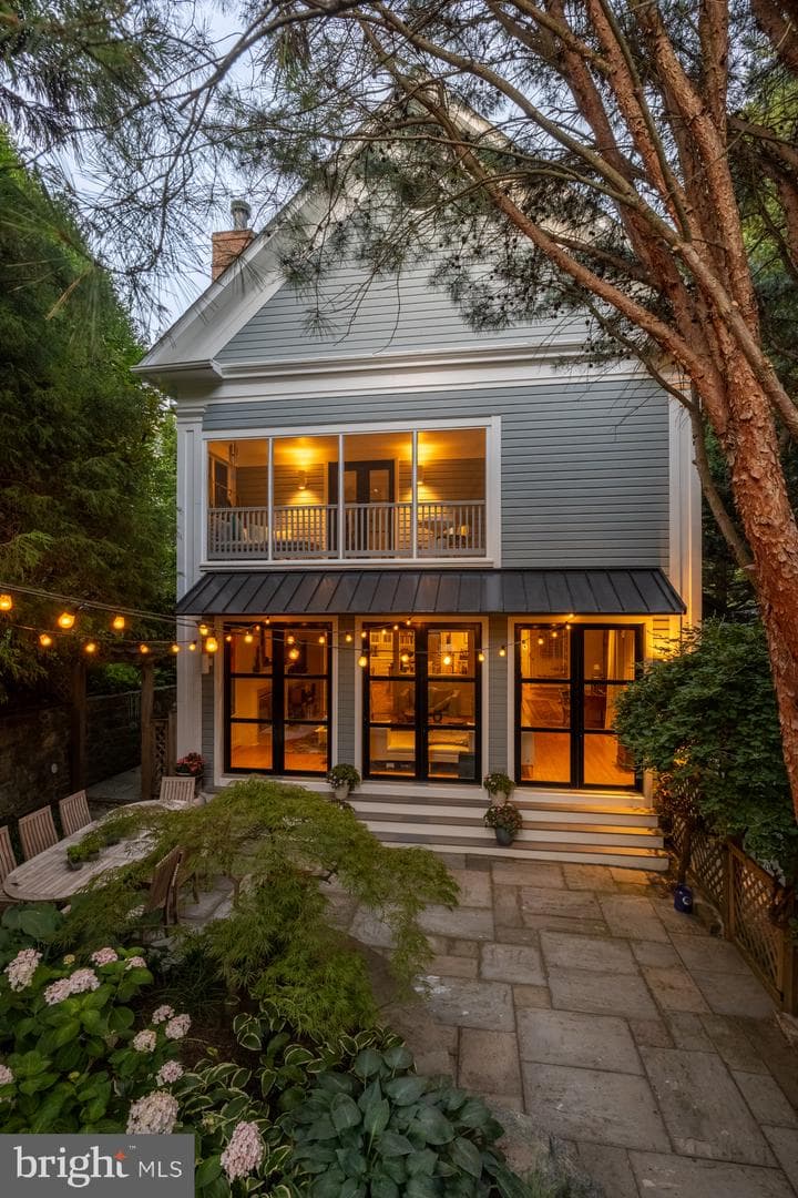 10914 Montrose Avenue photo 50