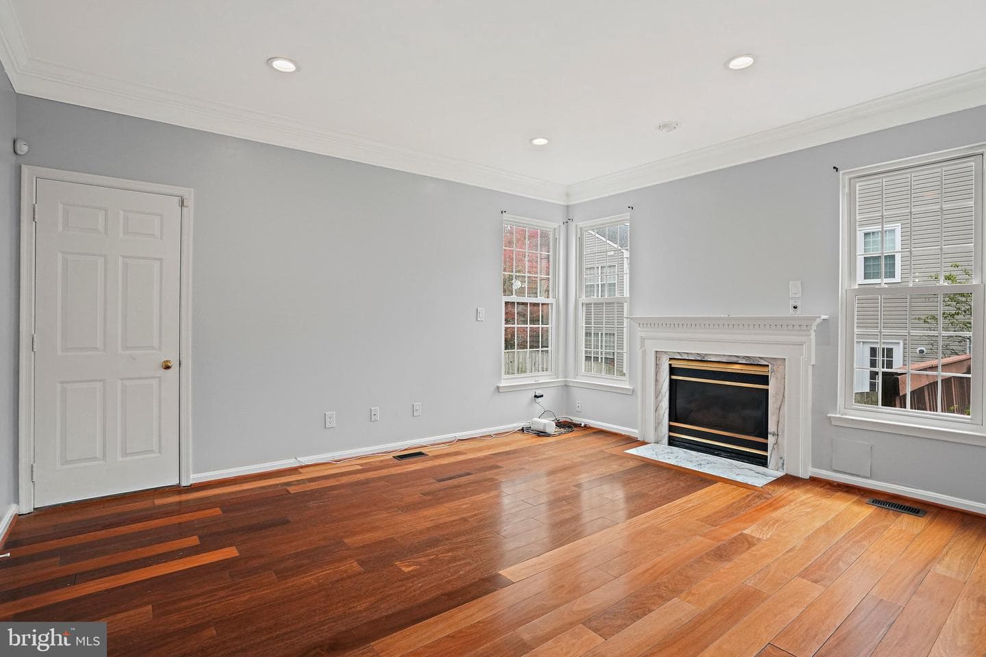 8612 Castlebar Way photo 5