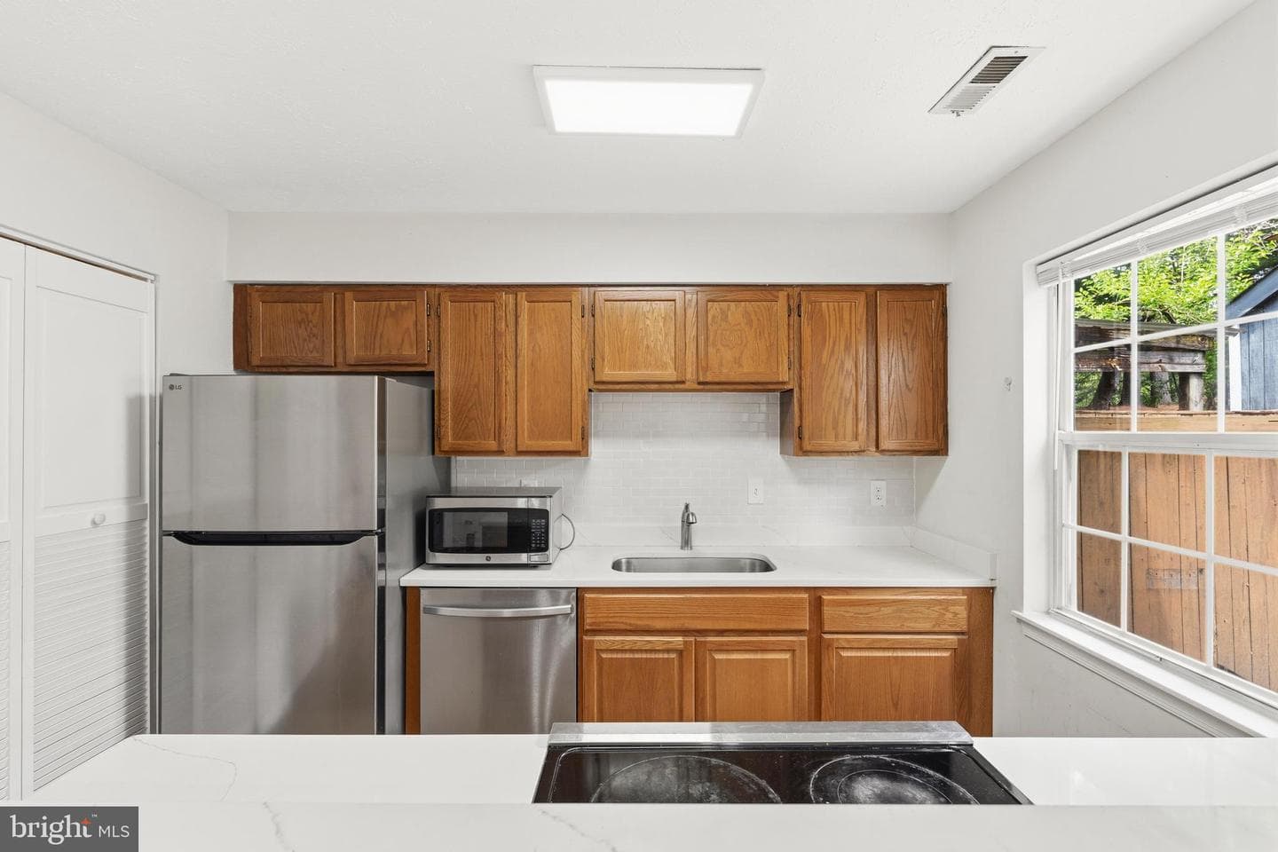 15711 Ambiance Drive photo 11