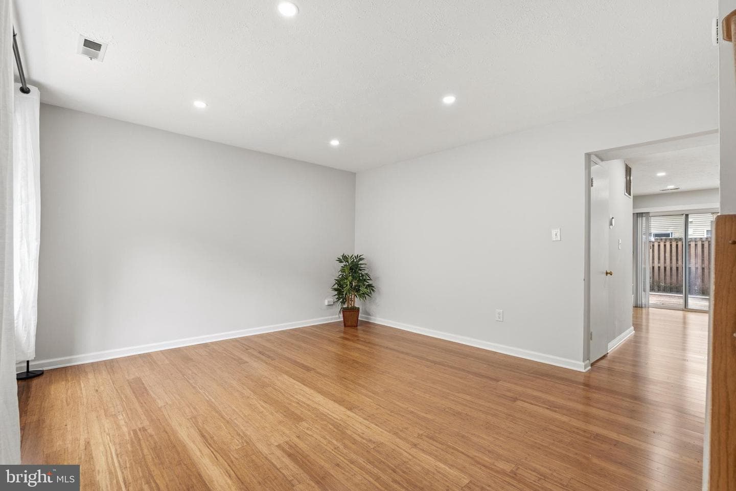 15711 Ambiance Drive photo 3