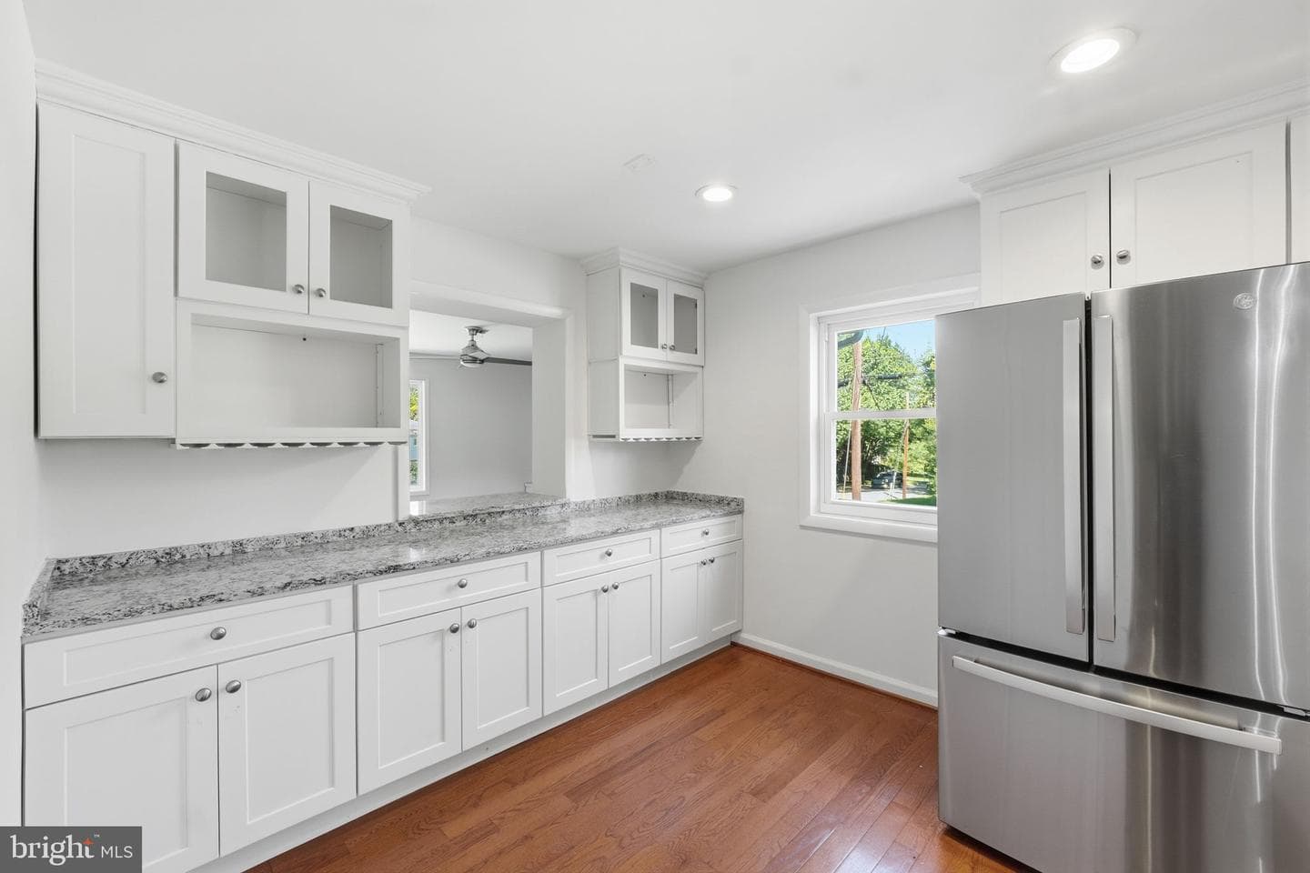 10617 Gatewood Avenue photo 18