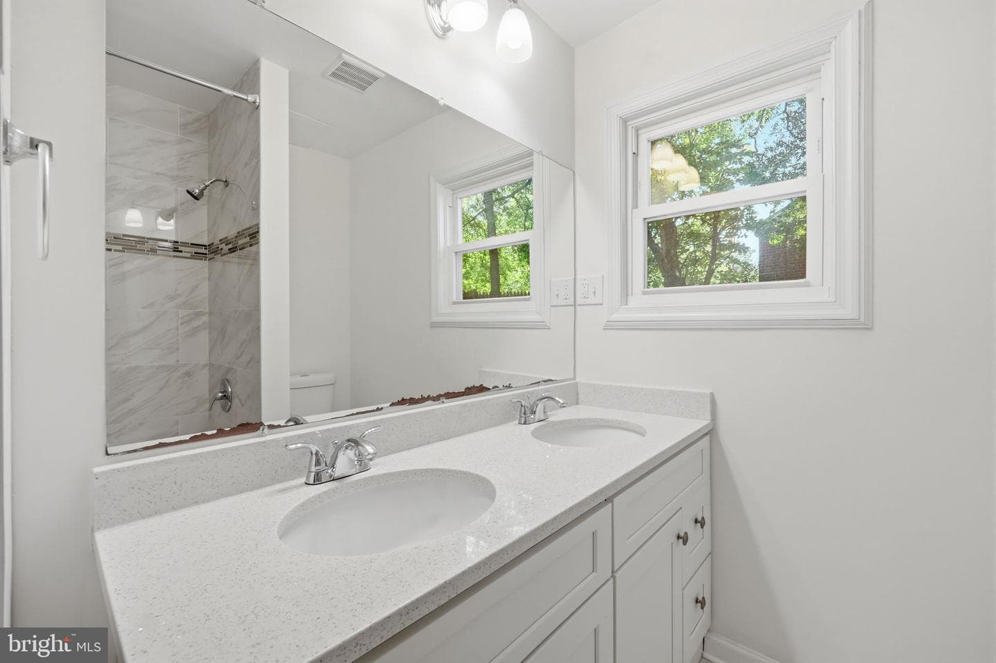 10617 Gatewood Avenue photo 19