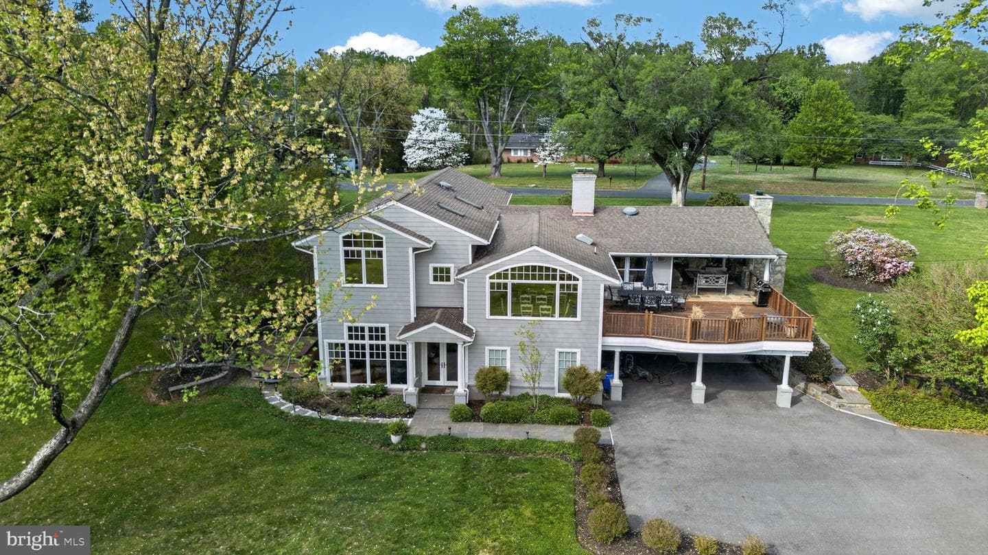 9701 Overlea Drive, Rockville