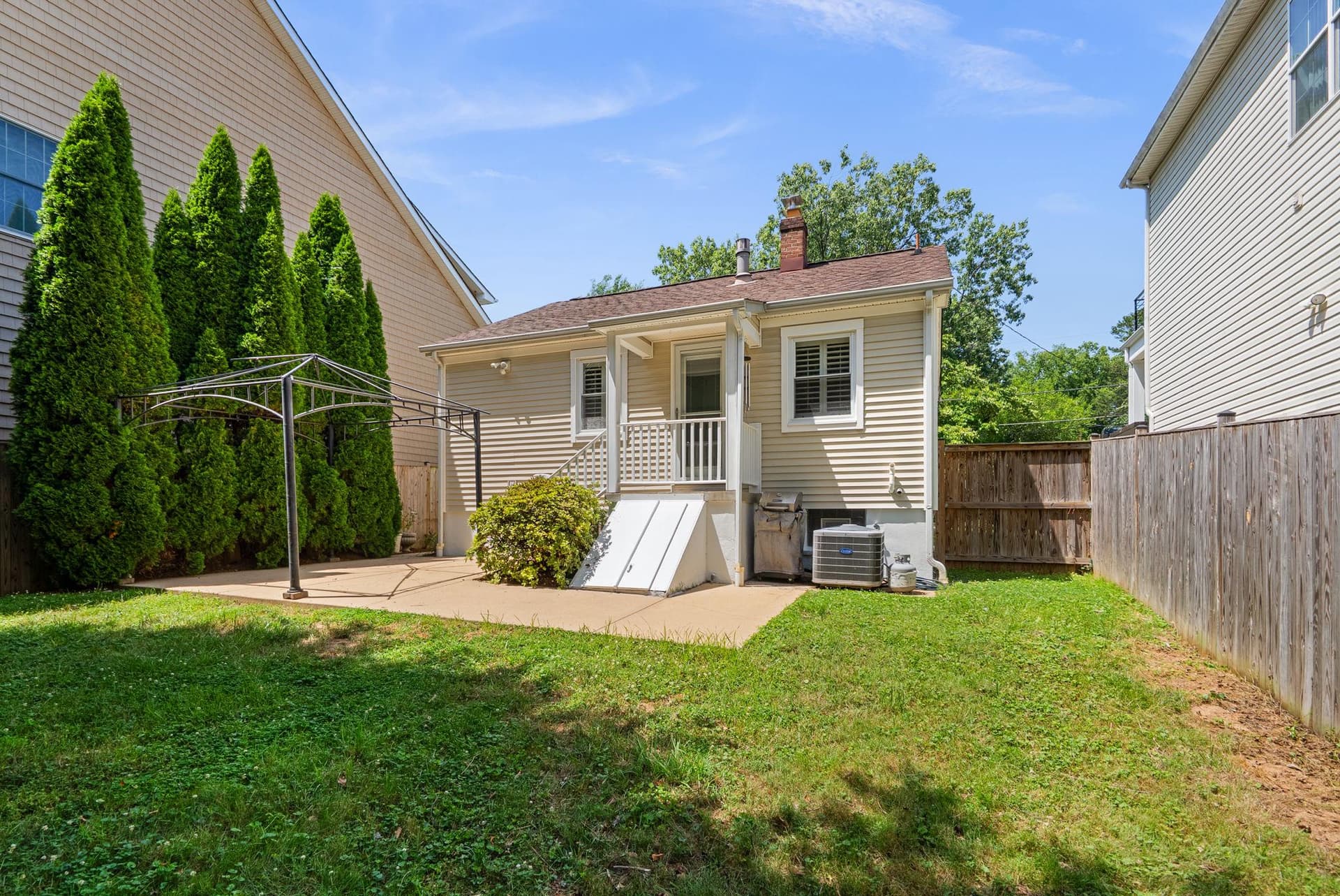 513 Park Road photo 28