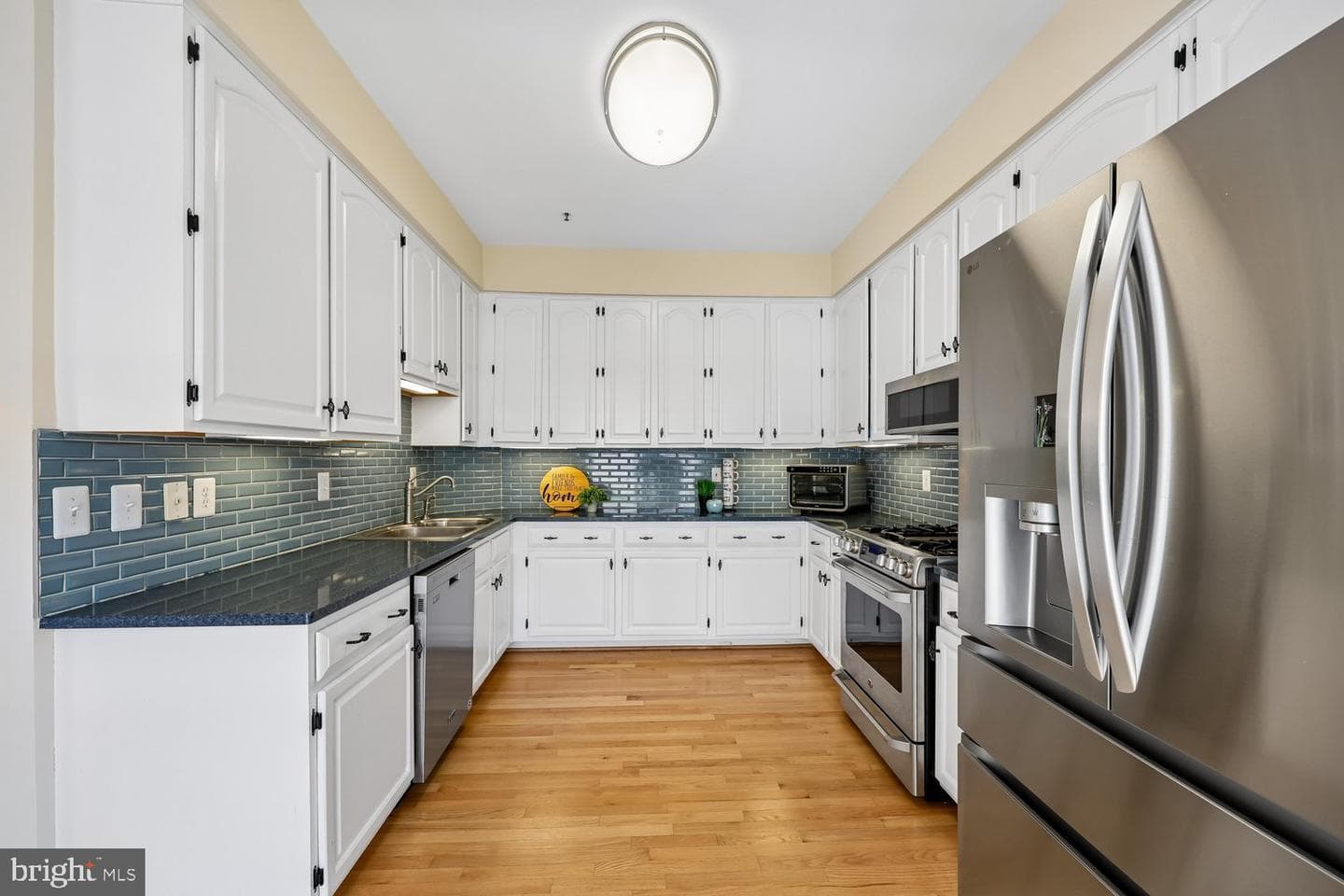 211 Chestertown Street photo 12