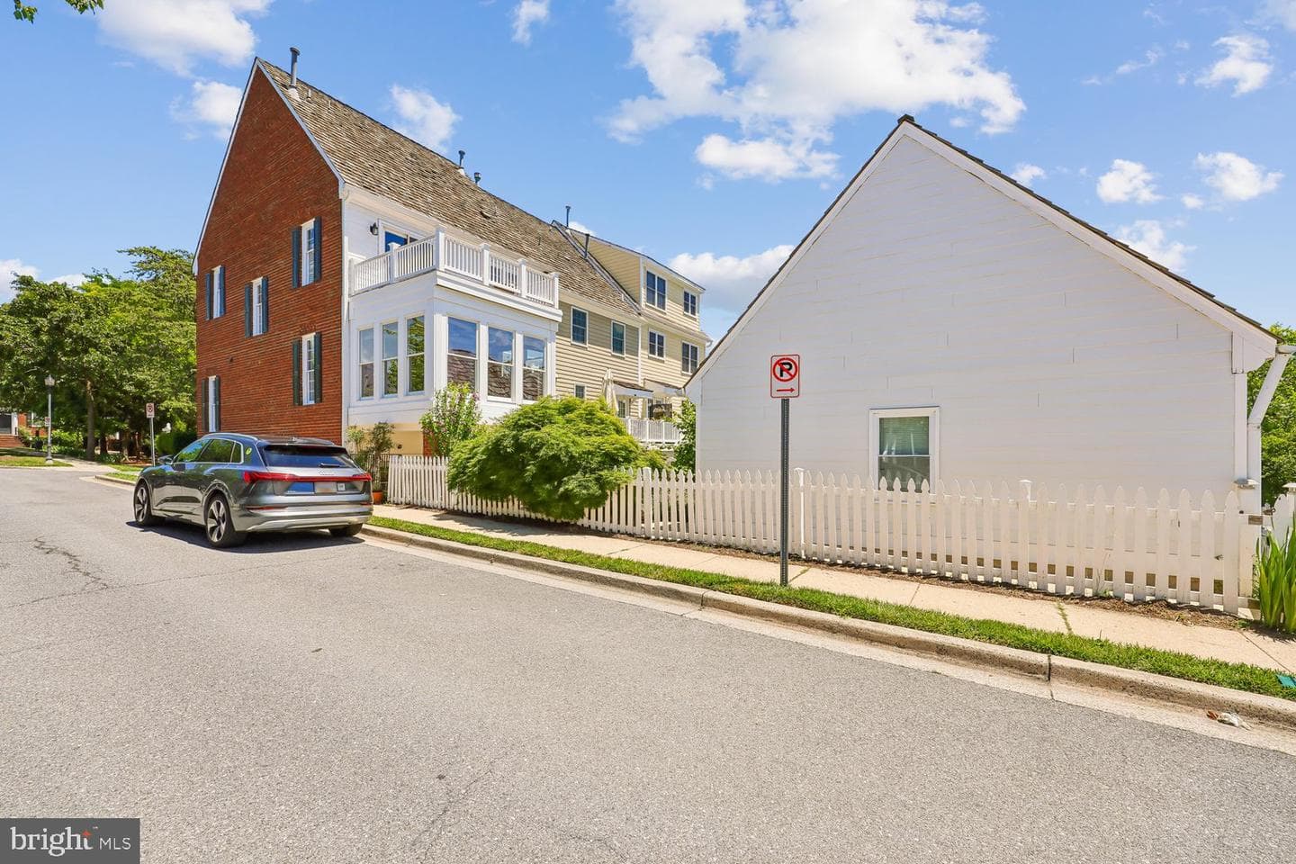 211 Chestertown Street photo 41