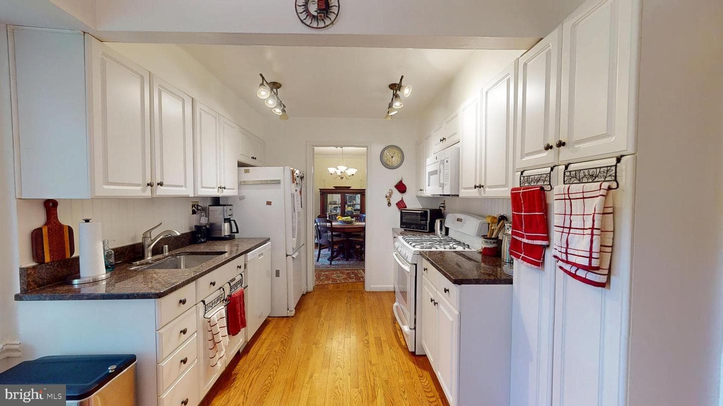16601 Briardale Road photo 13