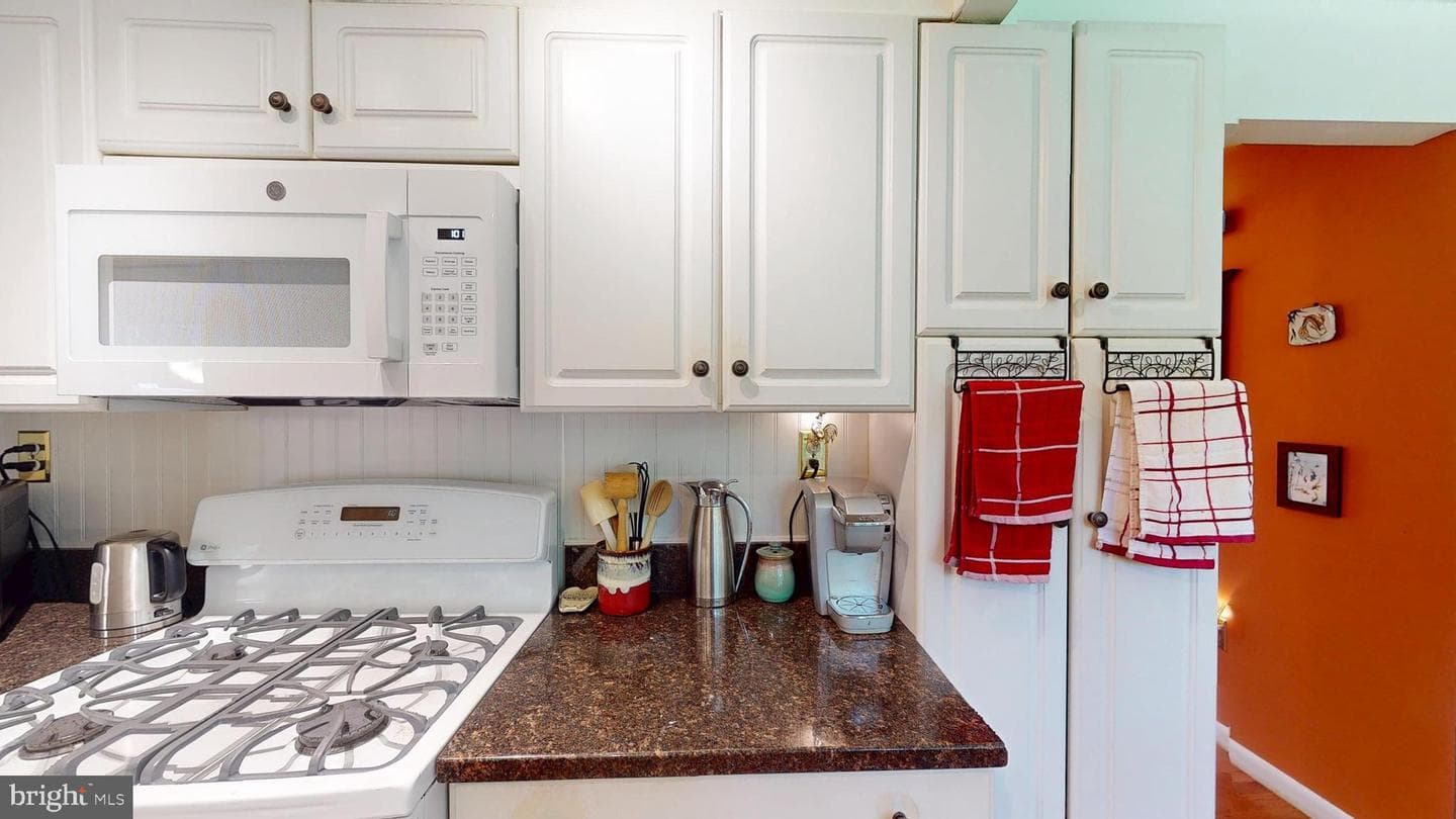 16601 Briardale Road photo 18
