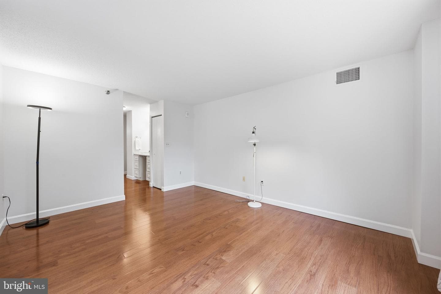 15100 Interlachen Drive #4-124 photo 19