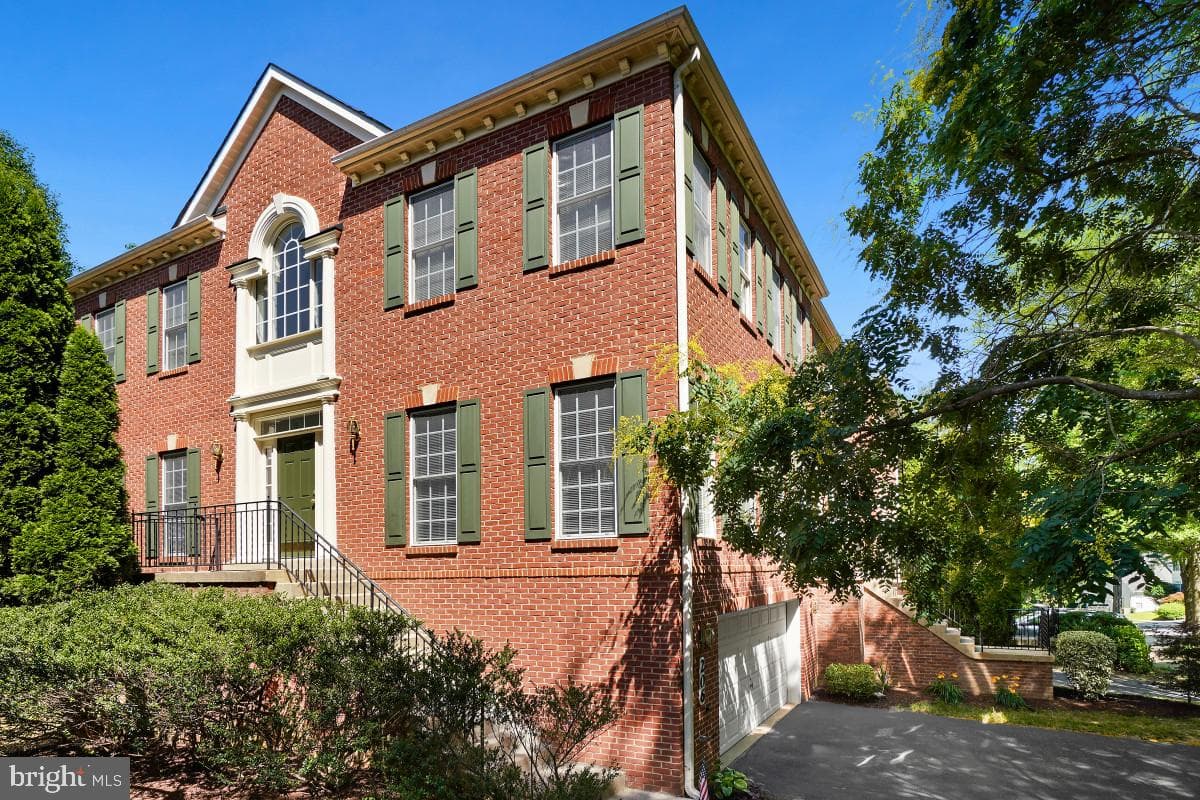 206 Painted Post Lane, Gaithersburg