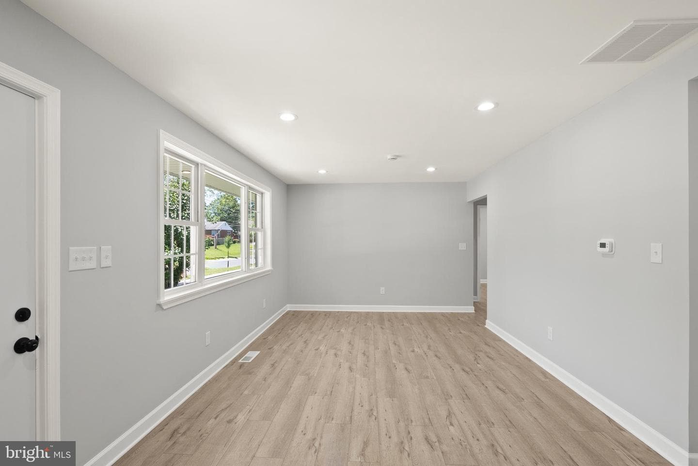 1006 Scott Avenue photo 15