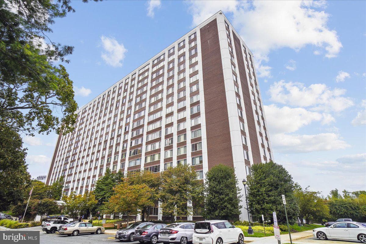 11801 Rockville Pik #212, Rockville