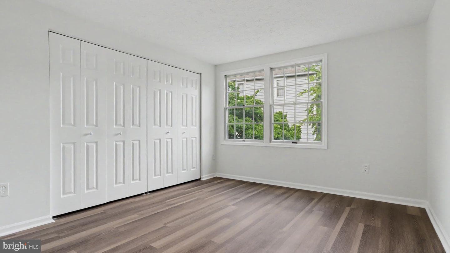 12209 Saint Peter Court #E photo 6