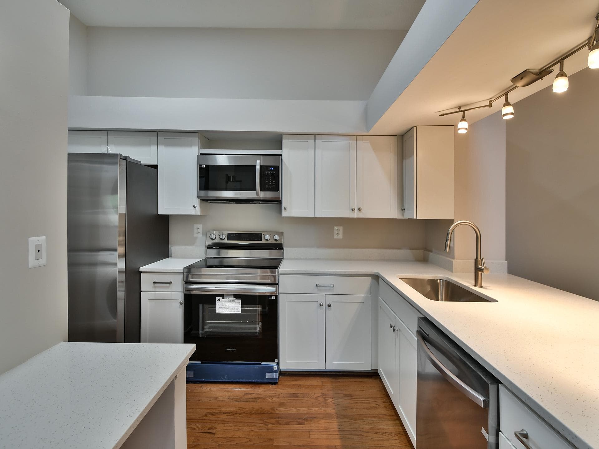 12213 Saint Peter Court #l photo 8