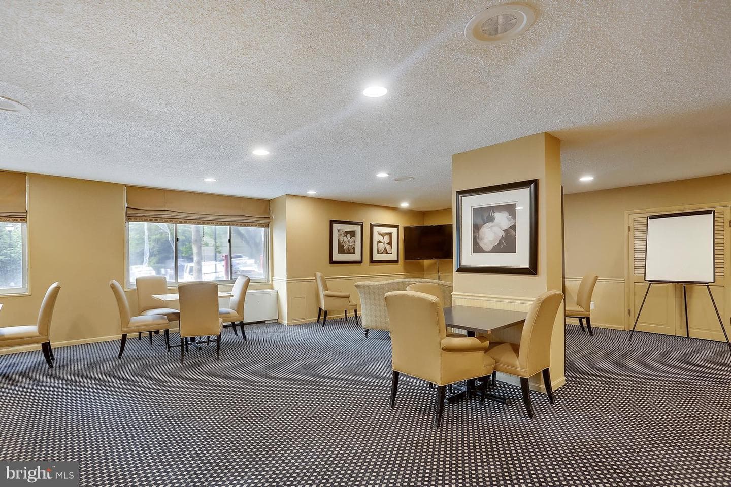 11801 Rockville Pik #910 photo 54