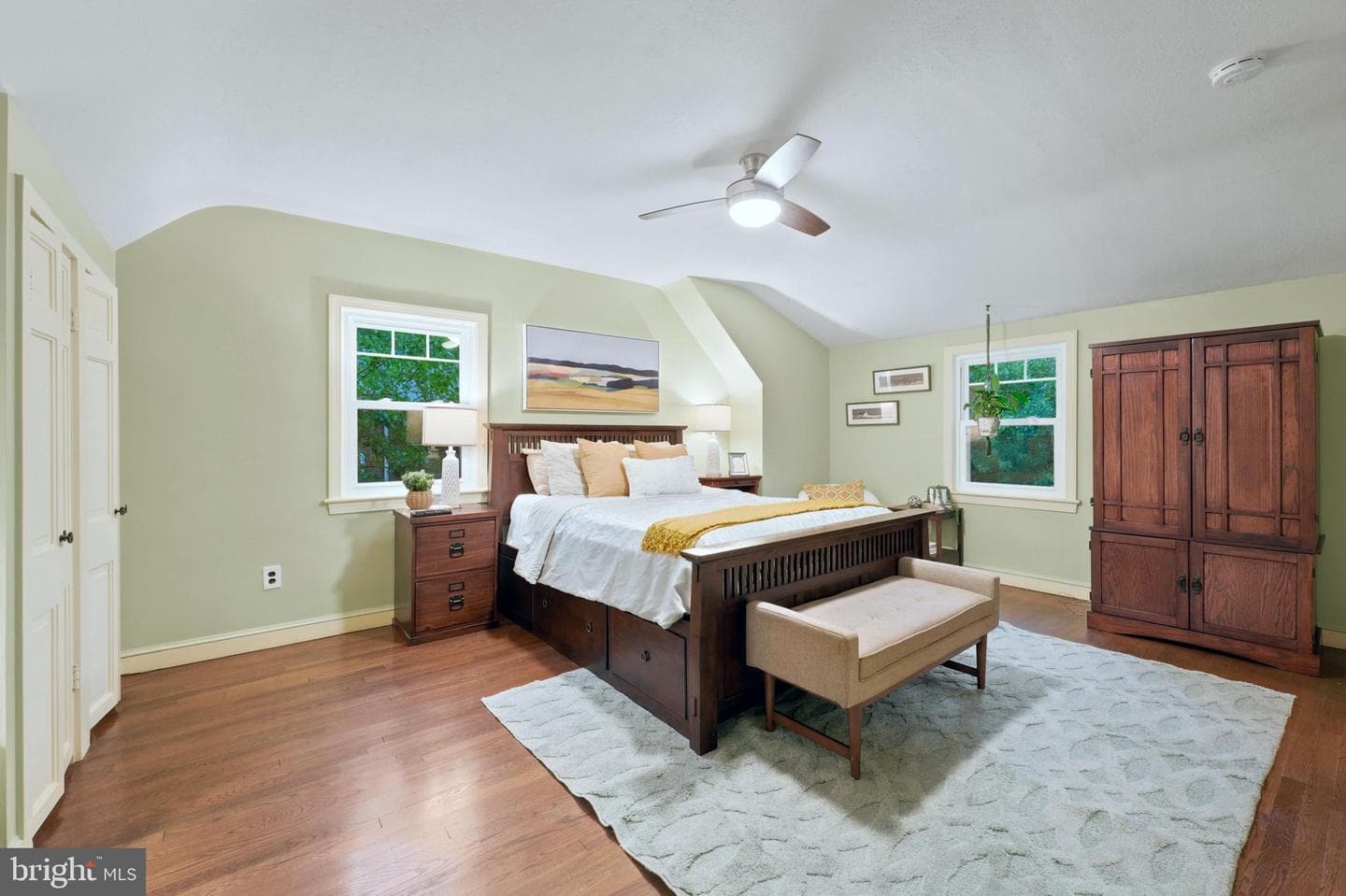 8902 Sudbury Road photo 26
