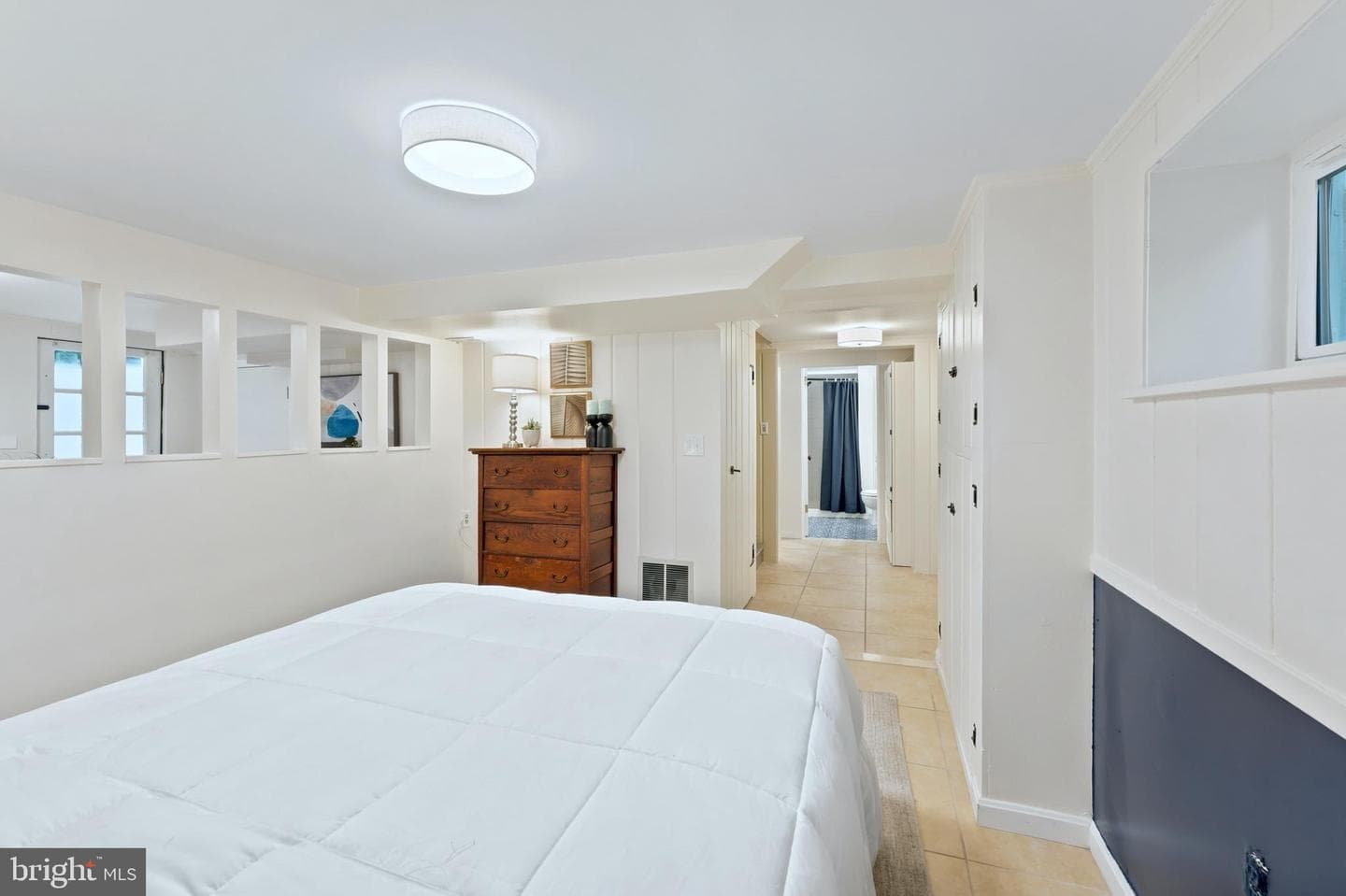 8902 Sudbury Road photo 42