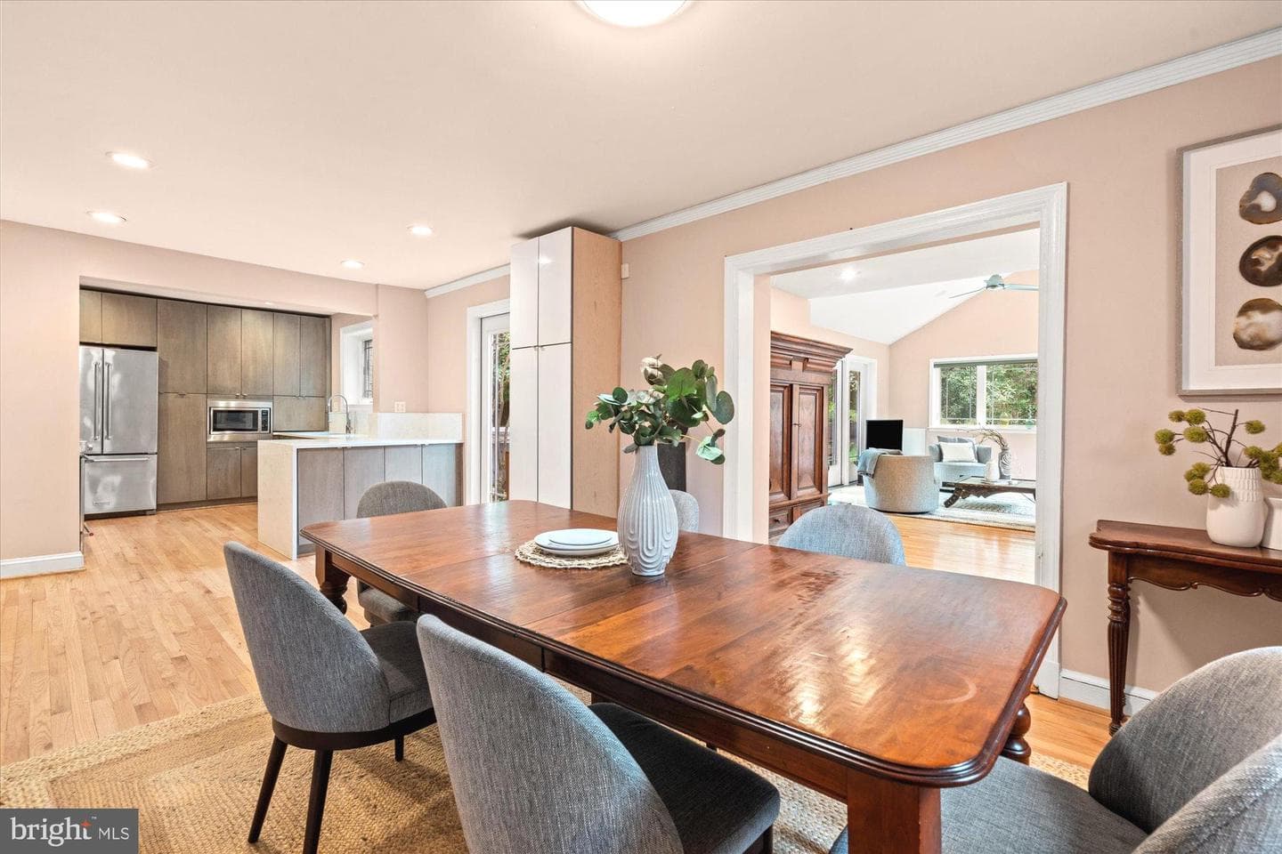 3202 Coquelin Terrace photo 6
