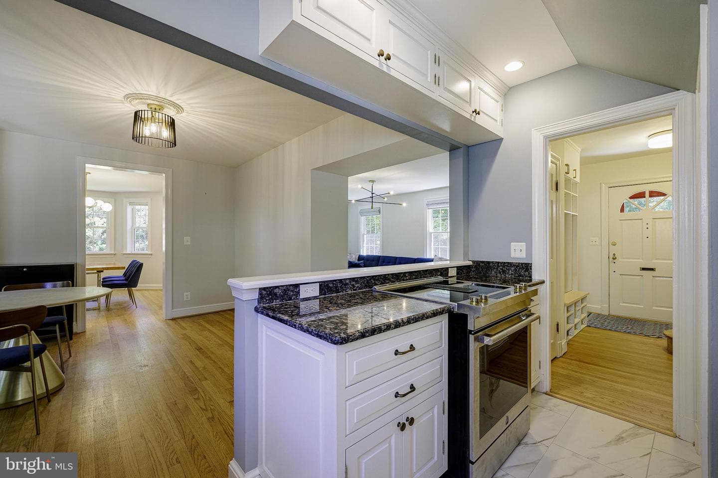 3905 Laird Place photo 13
