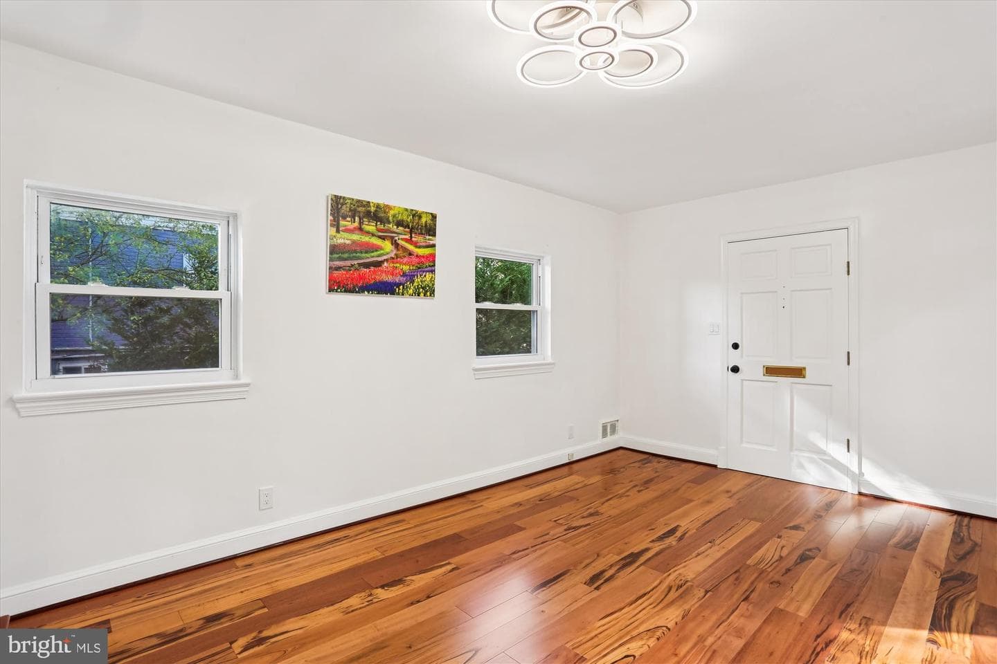 717 Ludlow Street photo 14