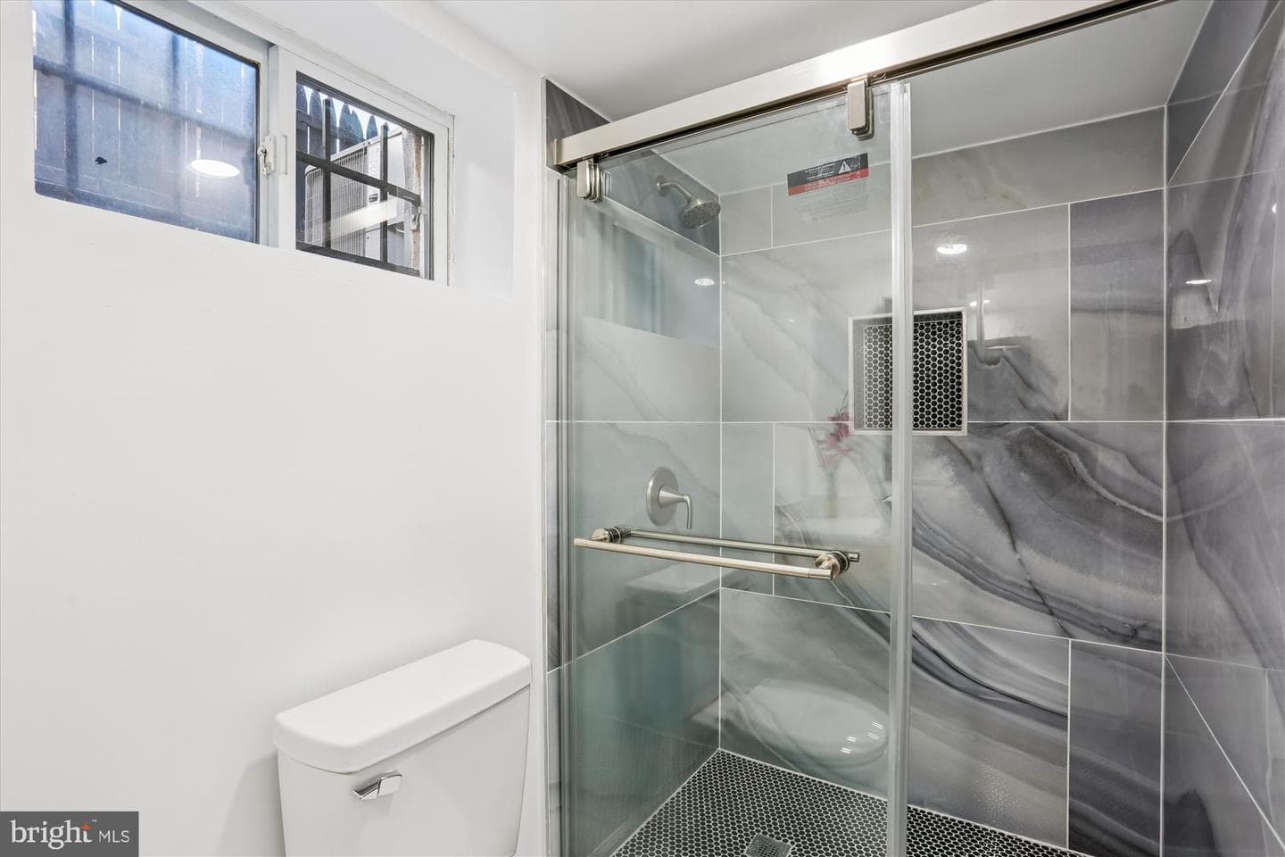 717 Ludlow Street photo 43