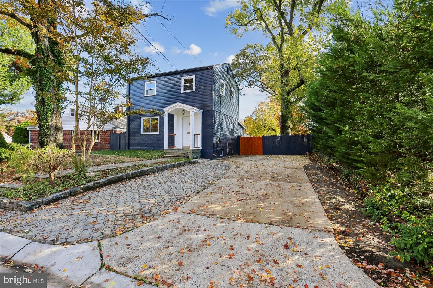 717 Ludlow Street photo 52