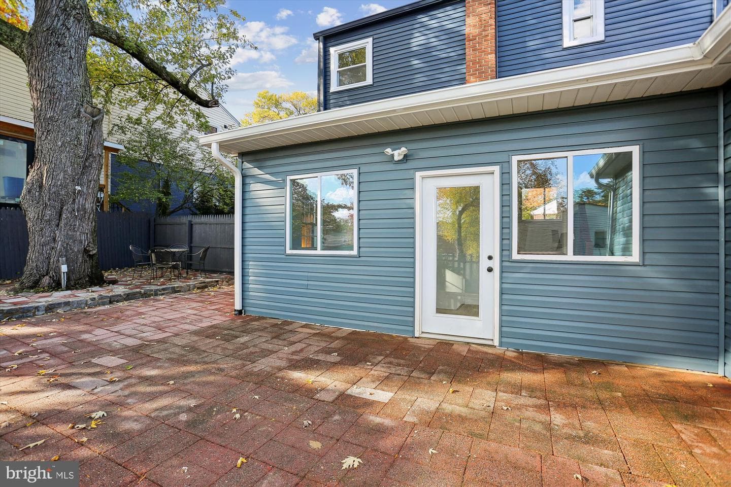 717 Ludlow Street photo 68