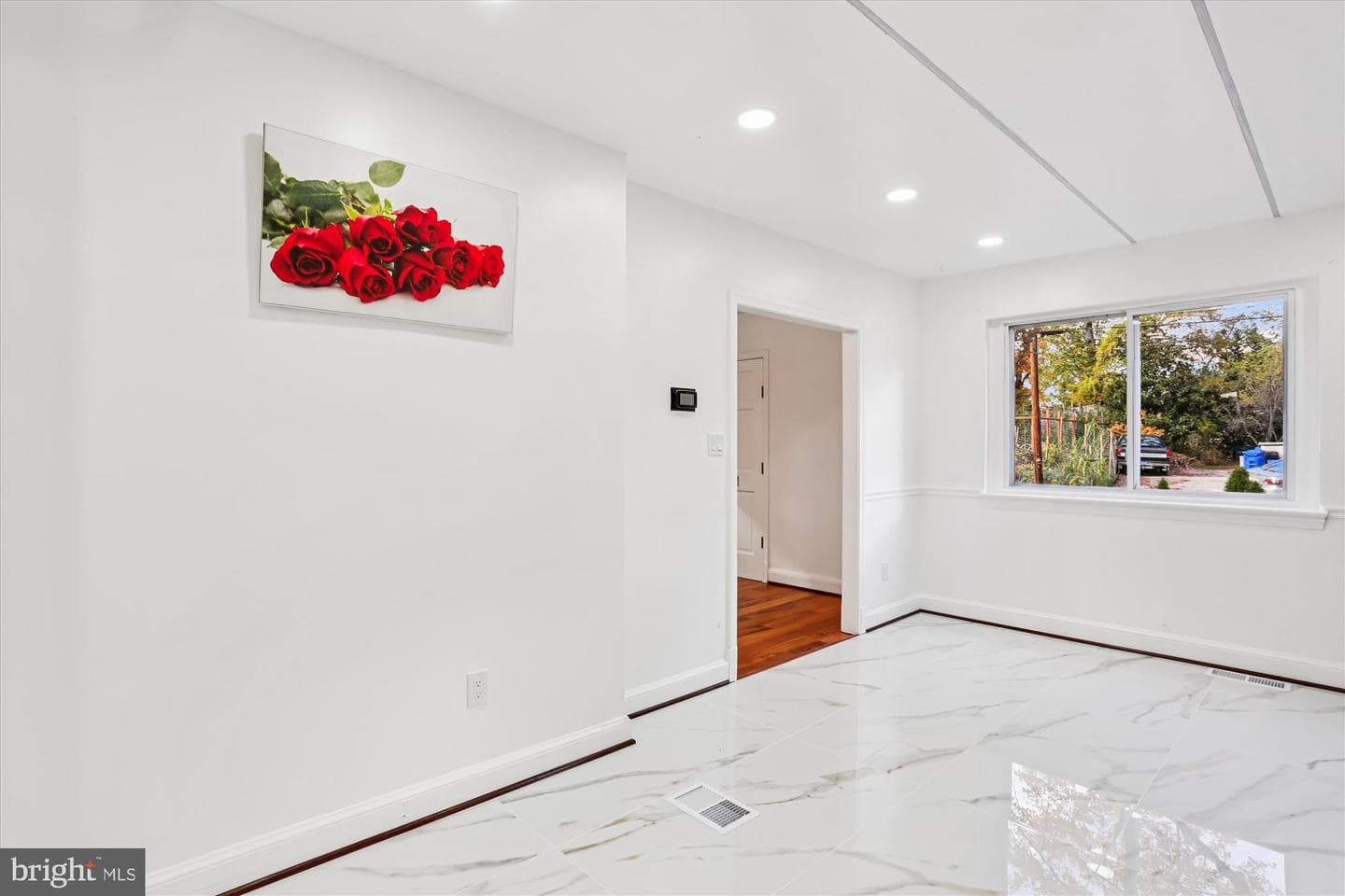 717 Ludlow Street photo 7