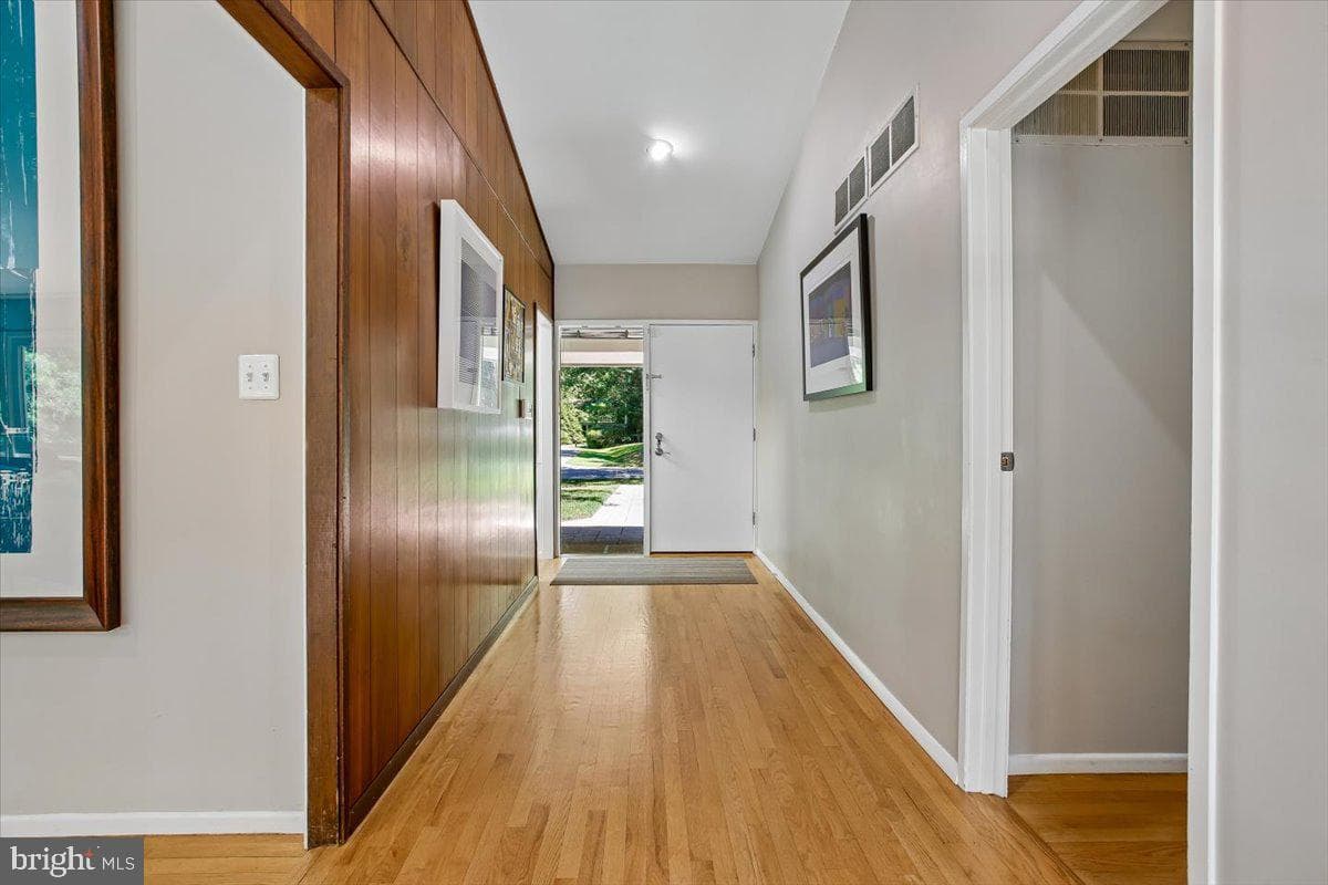 8308 Lilly Stone Drive photo 4