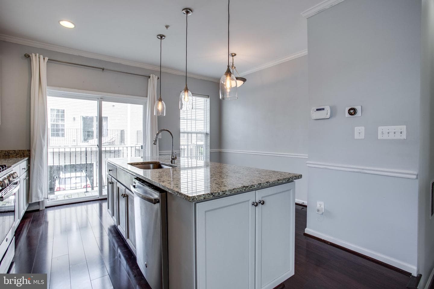 13233 Orsay St photo 13