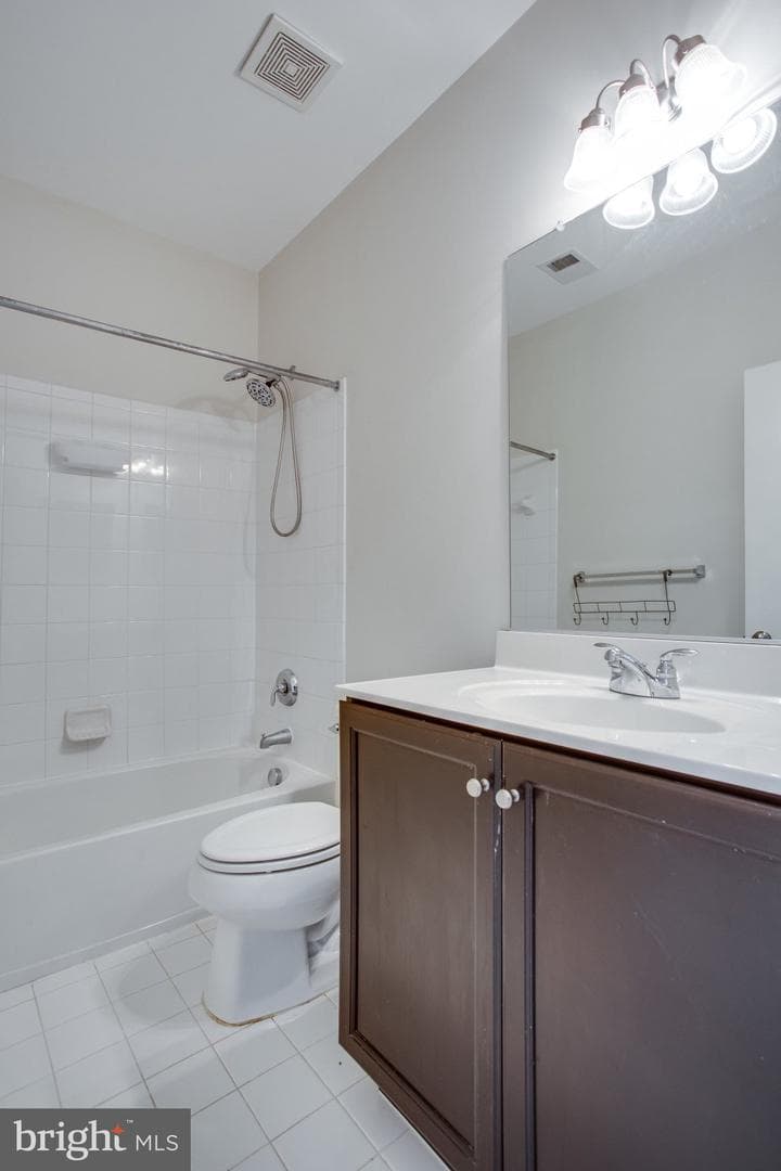 13233 Orsay St photo 42