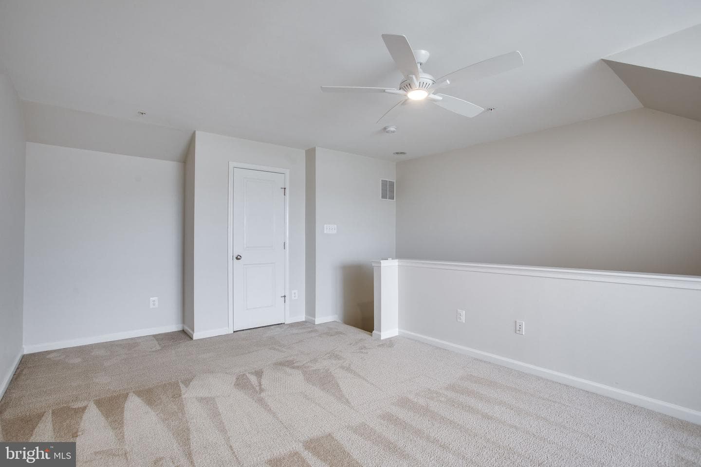 13233 Orsay St photo 44