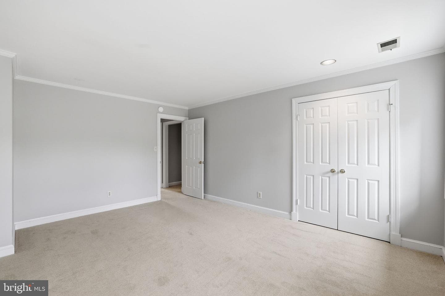 14200 White Water Way photo 52