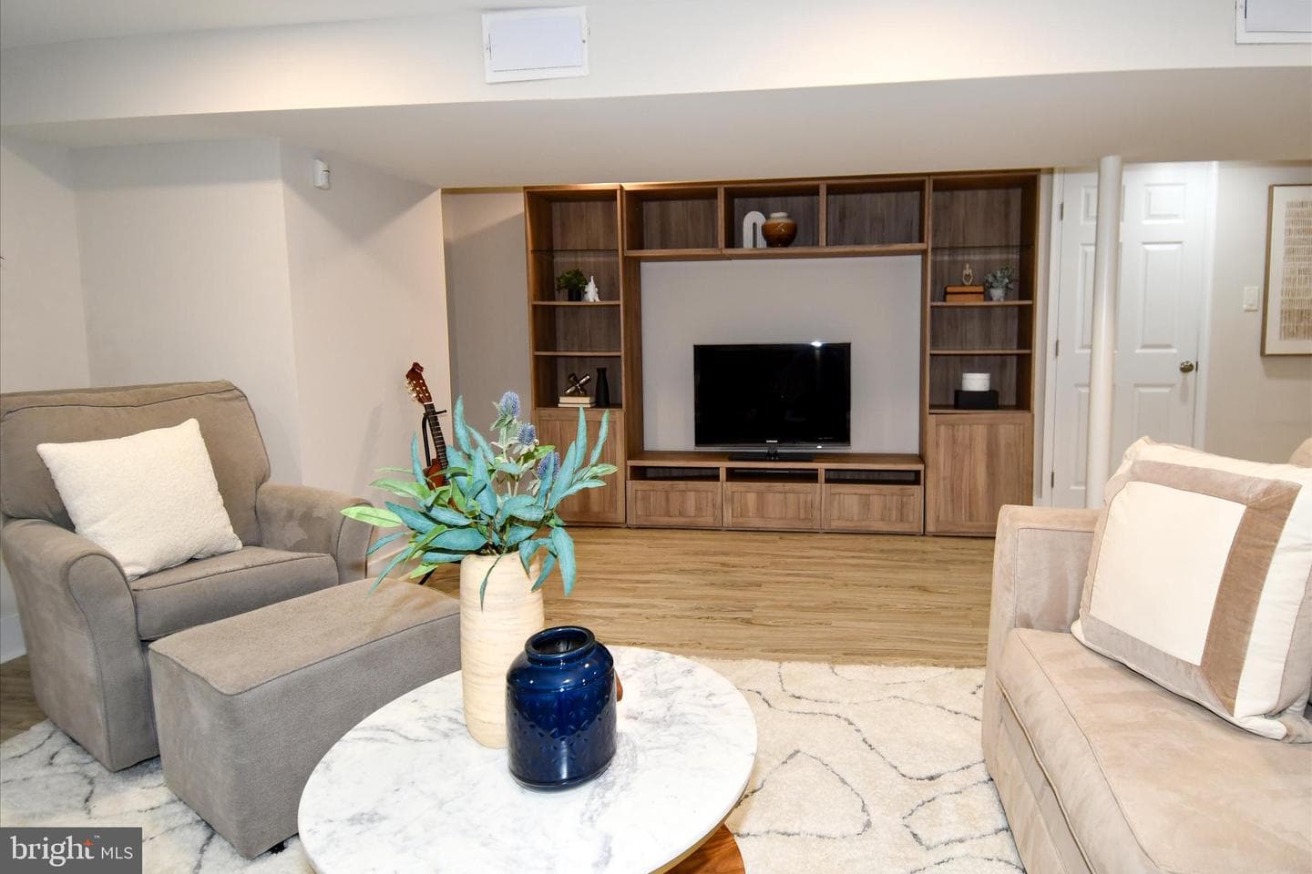 3401 Oberon Street photo 28