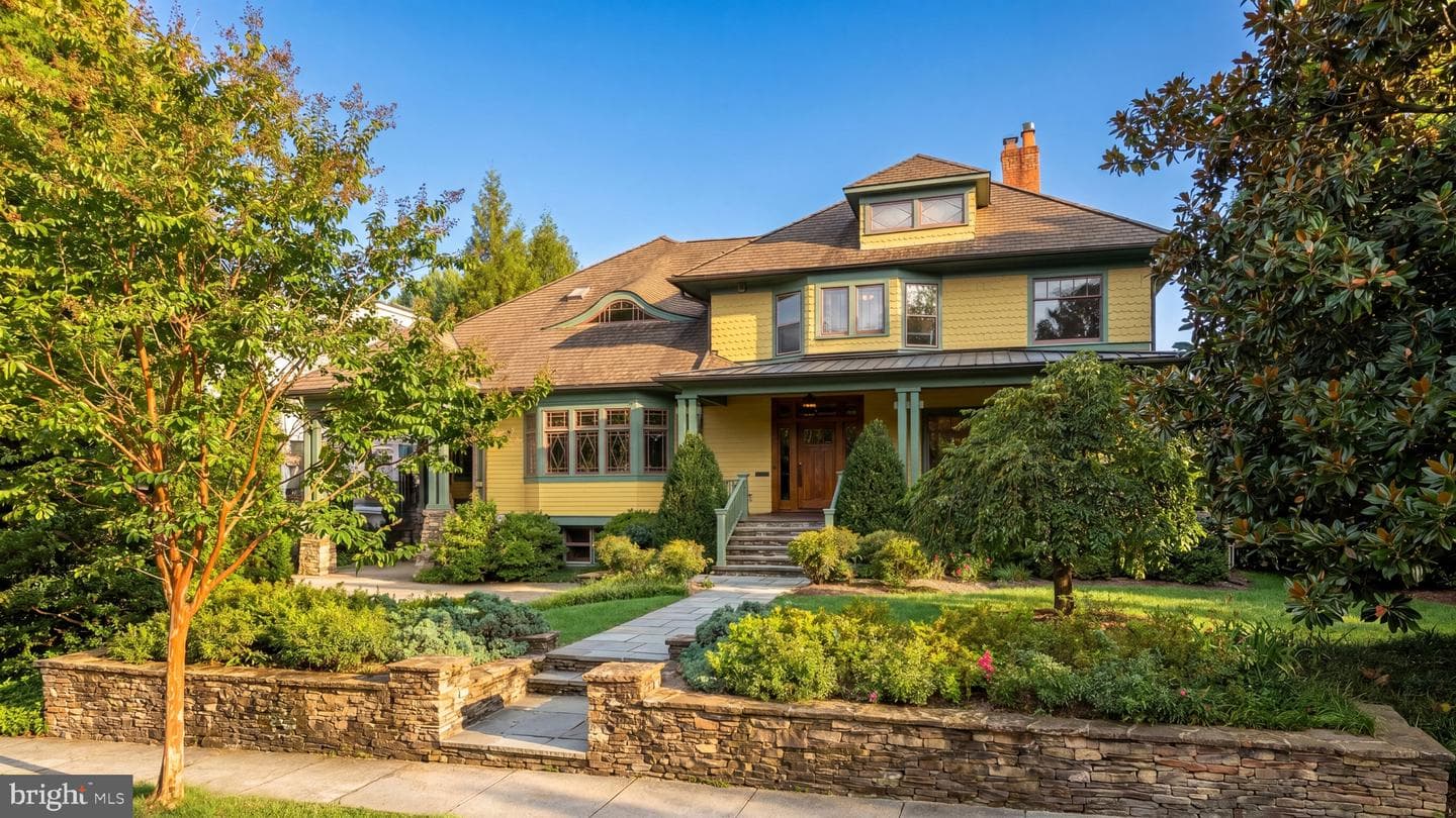 3626 Raymond Street photo 2