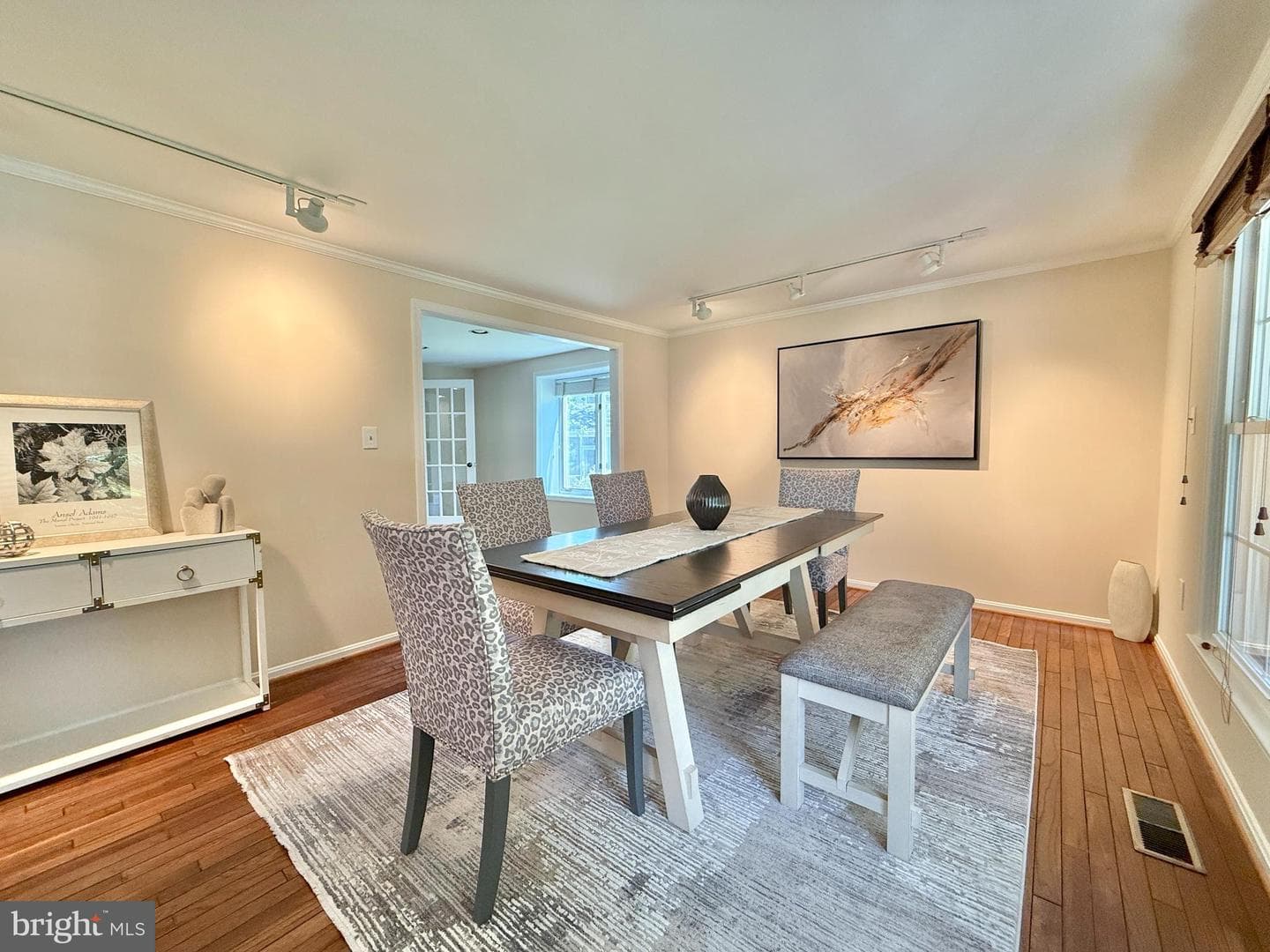 1429 Longhill Drive photo 4