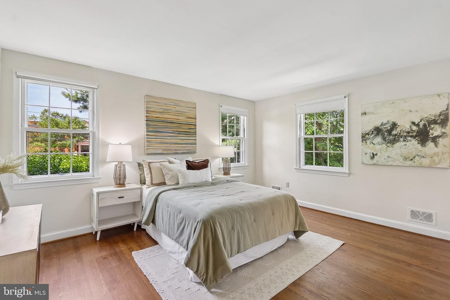 5719 Newington Road photo 36