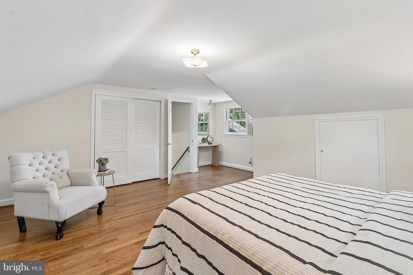 5719 Newington Road photo 44