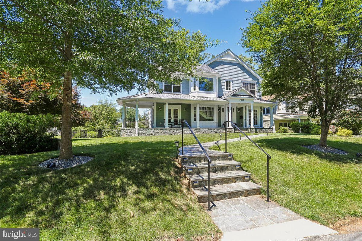 7800 Radnor Road photo 3