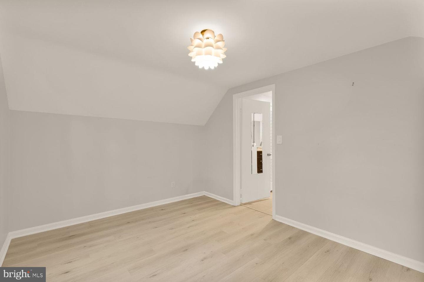 11601 Magruder Lane photo 21