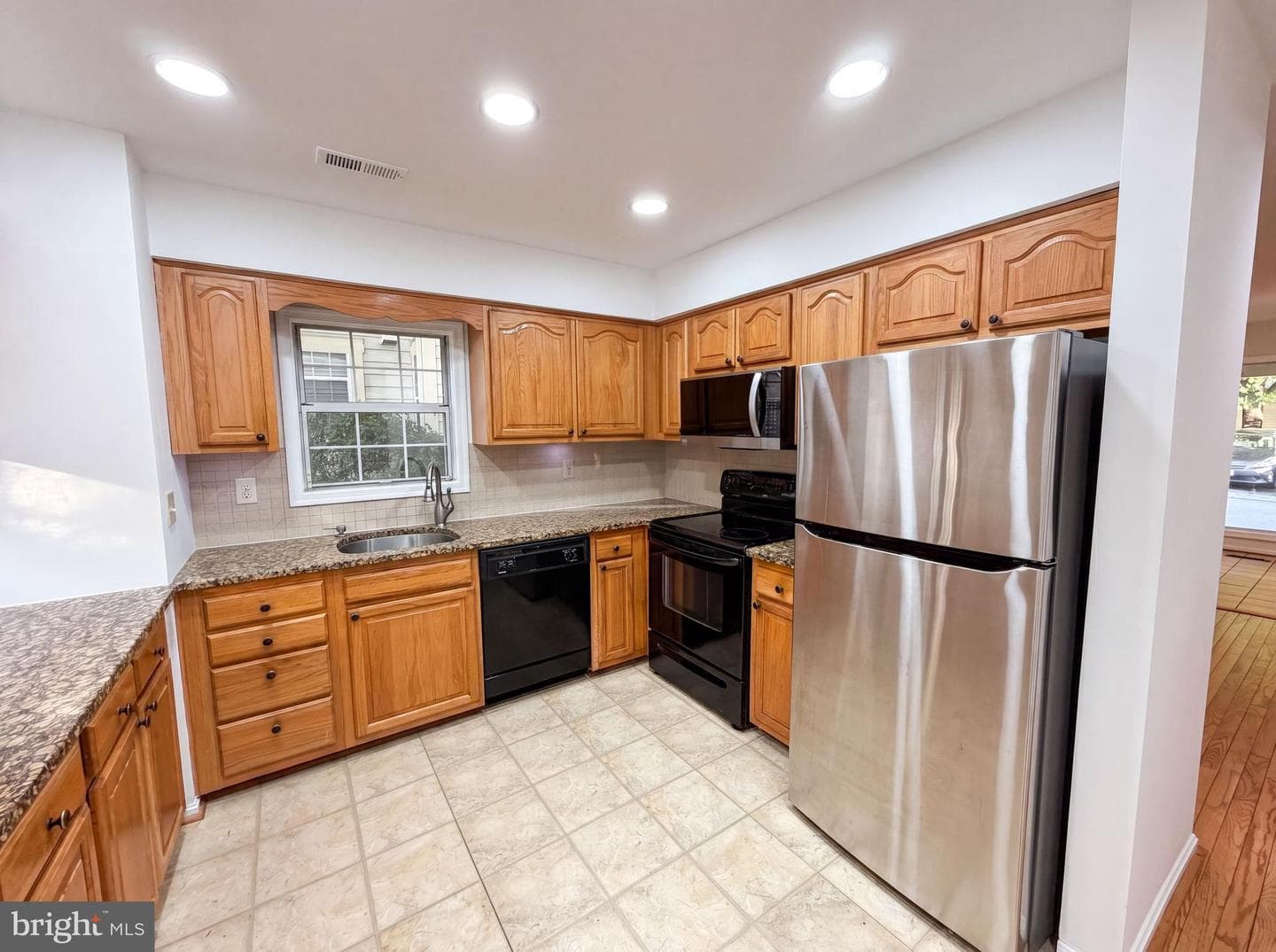 8509 Ivoryton Way, Montgomery Village