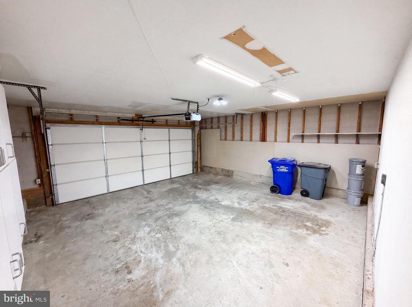 8509 Ivoryton Way photo 23