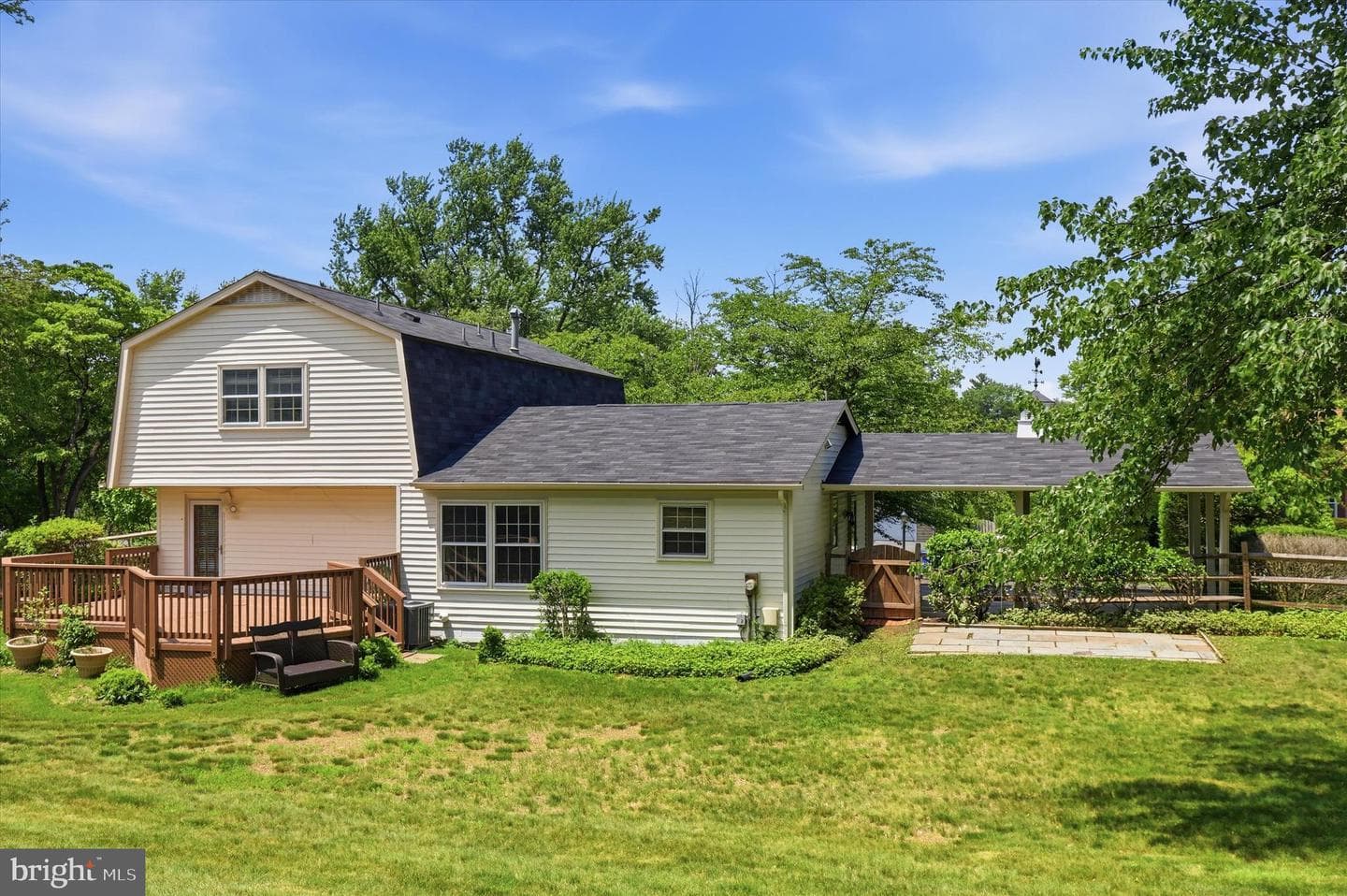 3710 Queen Mary Drive photo 43