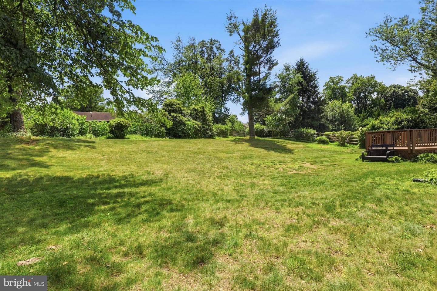 3710 Queen Mary Drive photo 45