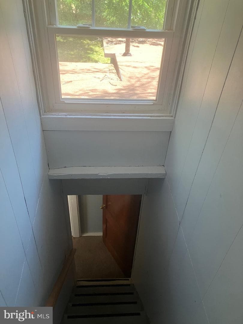 315 Circle Avenue photo 19