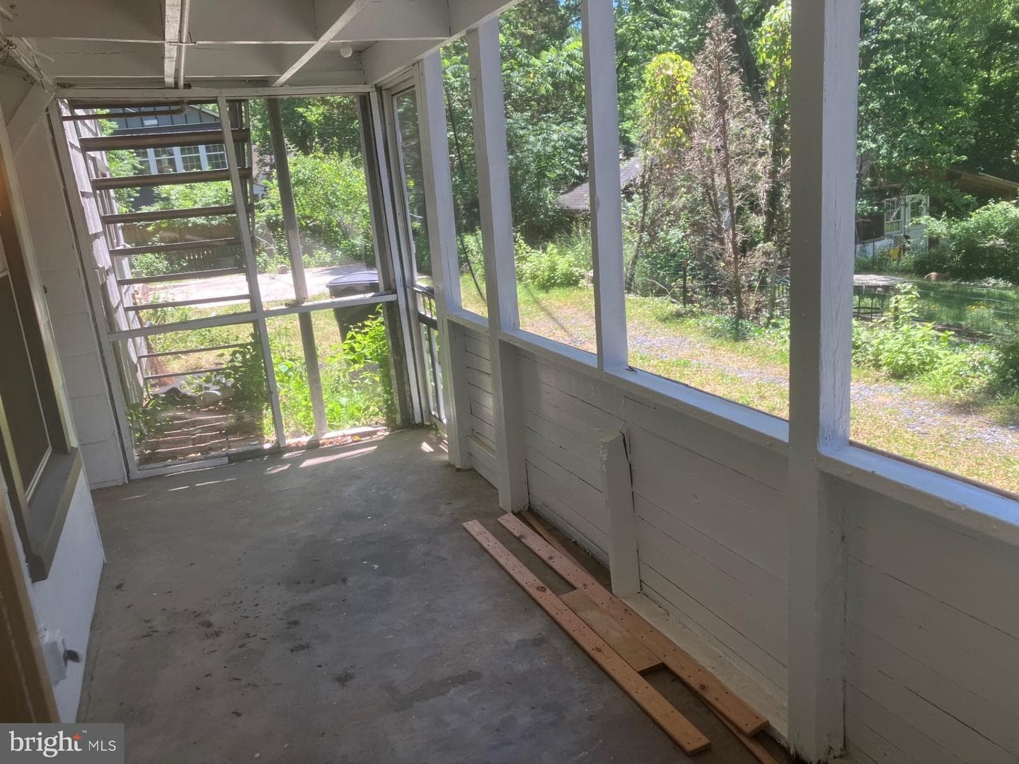 315 Circle Avenue photo 23