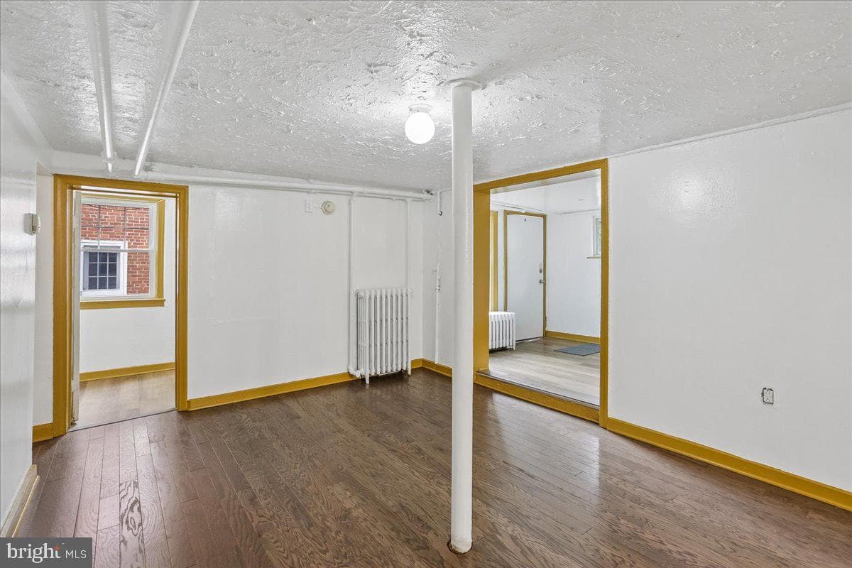 315 Circle Avenue photo 28